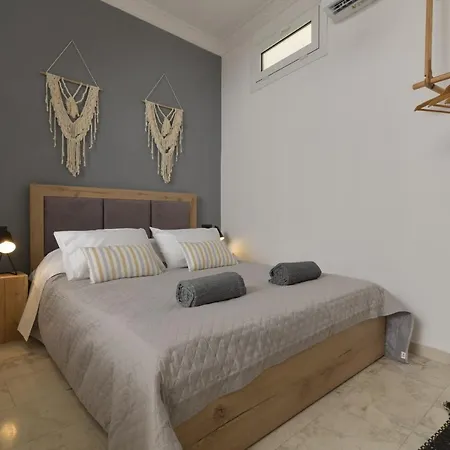 Lejlighed Centrale Apartment Symi Simi