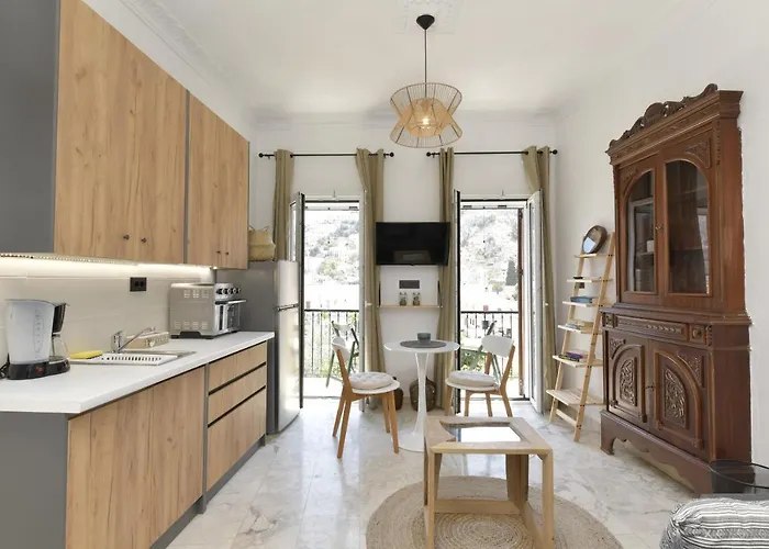 Centrale Apartment Symi *